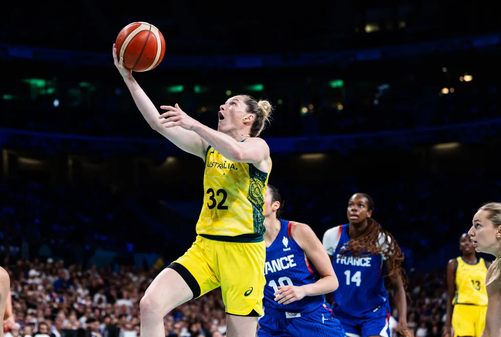 Paris 2024 : La France défaite mais première de son groupe