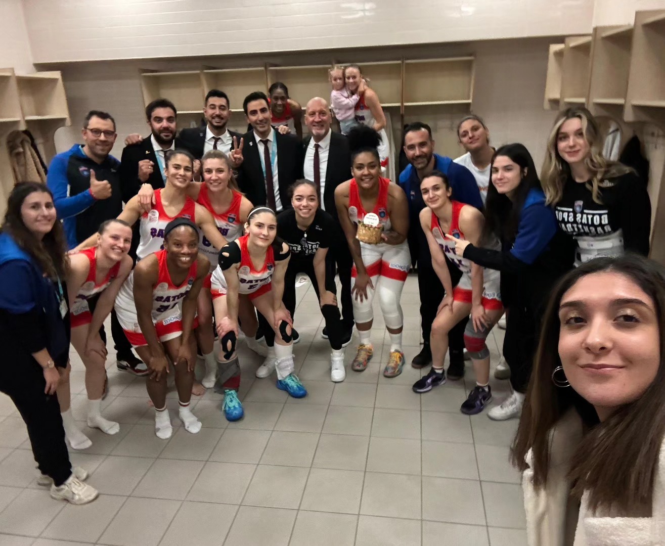 Turquie : Botas a tremblé contre Kocaeli, le C. B. K. Mersin a dominé son voisin