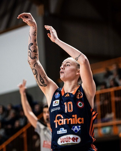 Italie J10 : Venise et Schio s’échappent en tête, ça se resserre en milieu de classement !