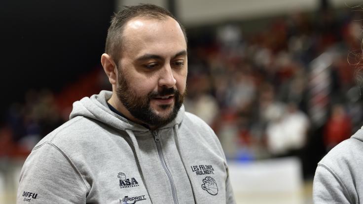 Ligue 2 Aulnoye-Aymeries : Olivier HIRSCH écarté, son assistant Charles CAIRON prend les rênes