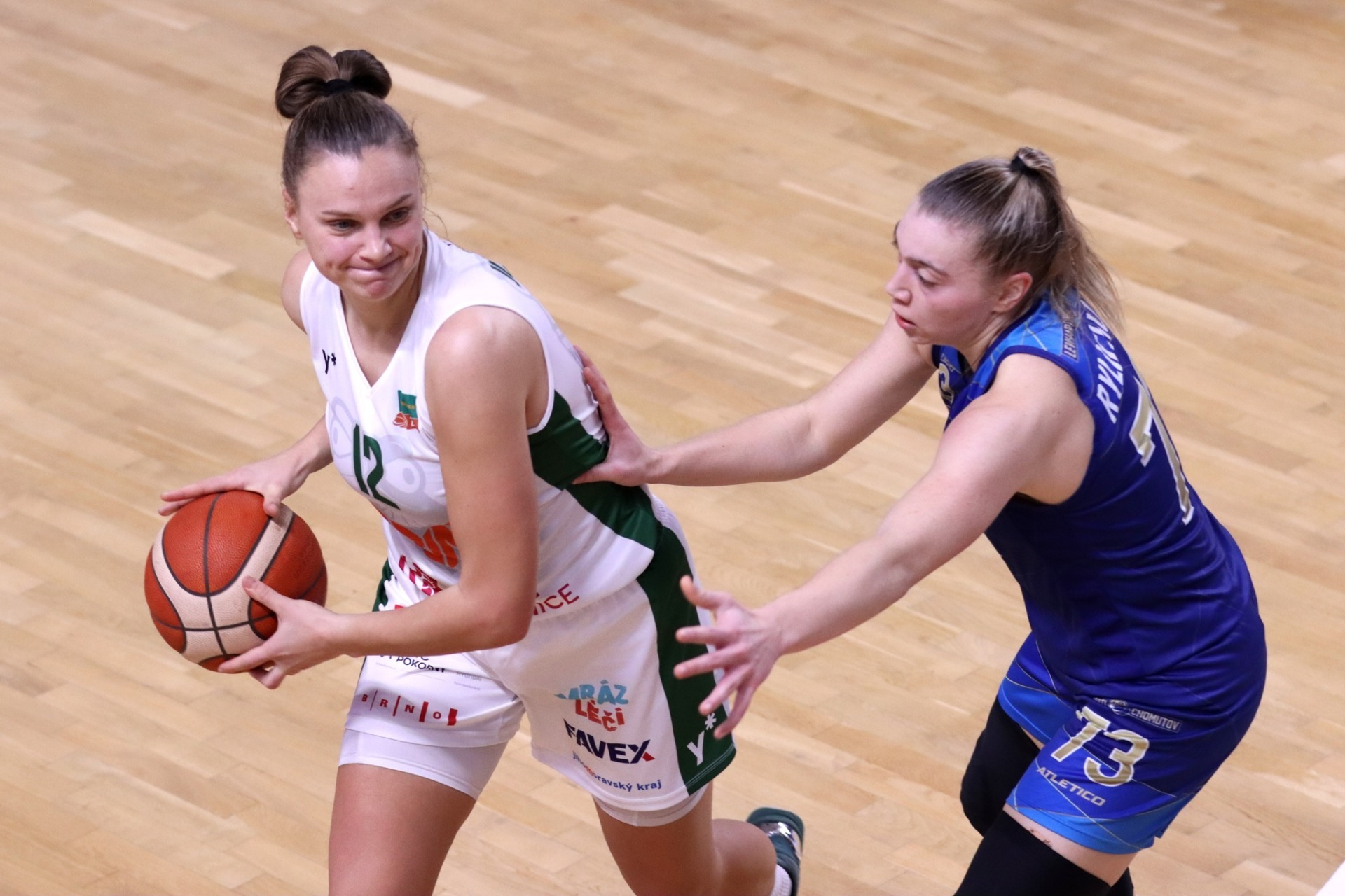 Rép. Tchèque : Zabiny Brno lamine les deux équipes de Chomutov en 4 jours et reste ainsi au contact de l’incontournable U.S.K. Prague