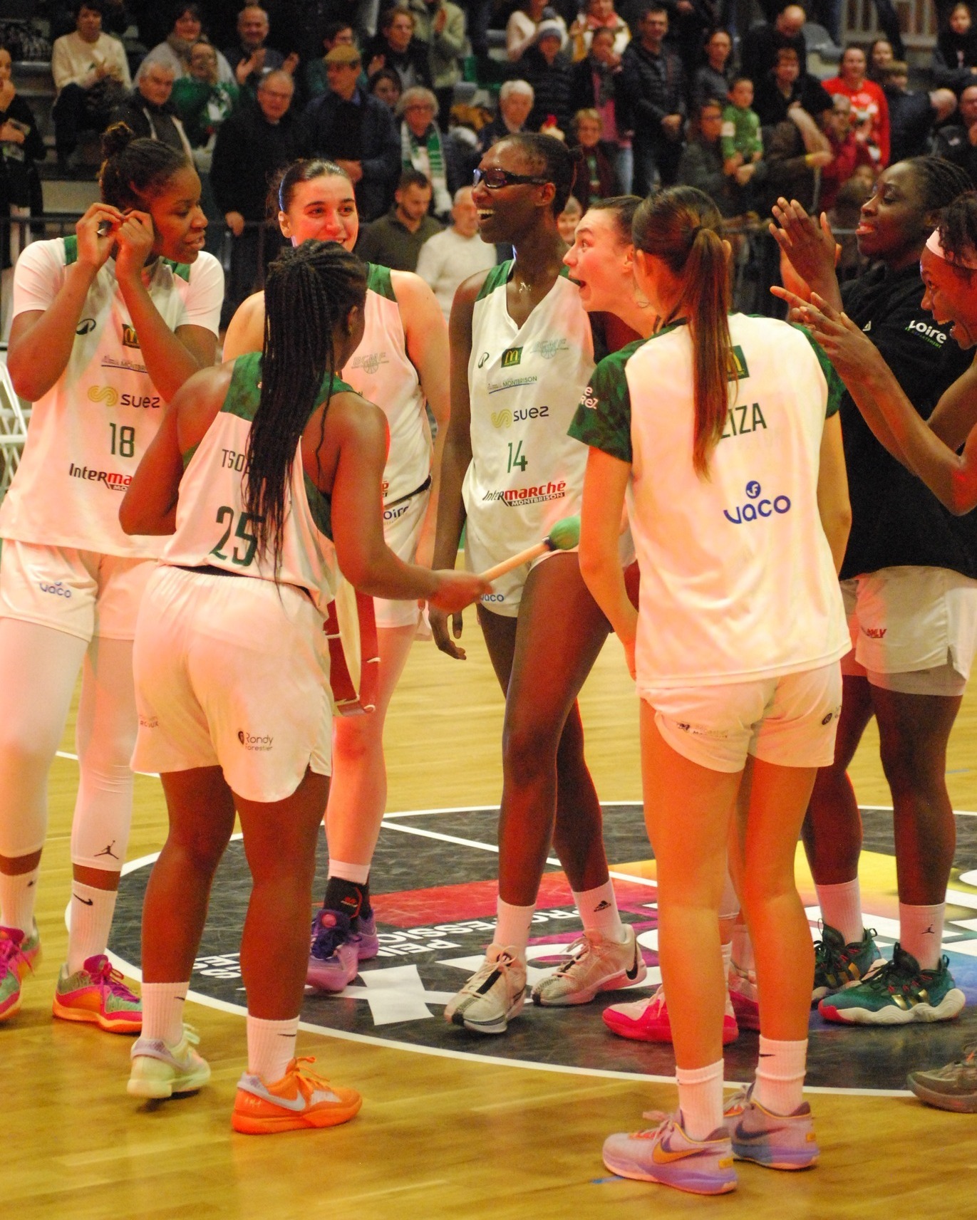 Ligue 2 : Défaits, Le Havre et St Amand lutteront pour éviter la place de barragiste, La Tronche fait chuter le leader