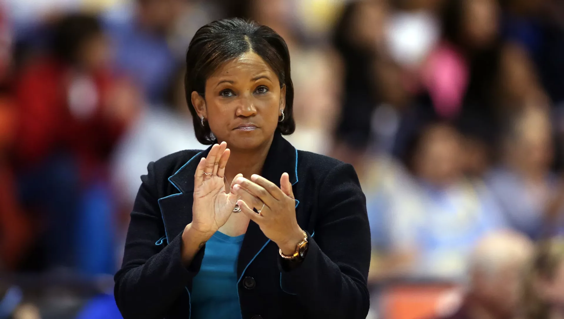 Une technicienne américaine de renommée internationale devient selectionneuse du Brésil !