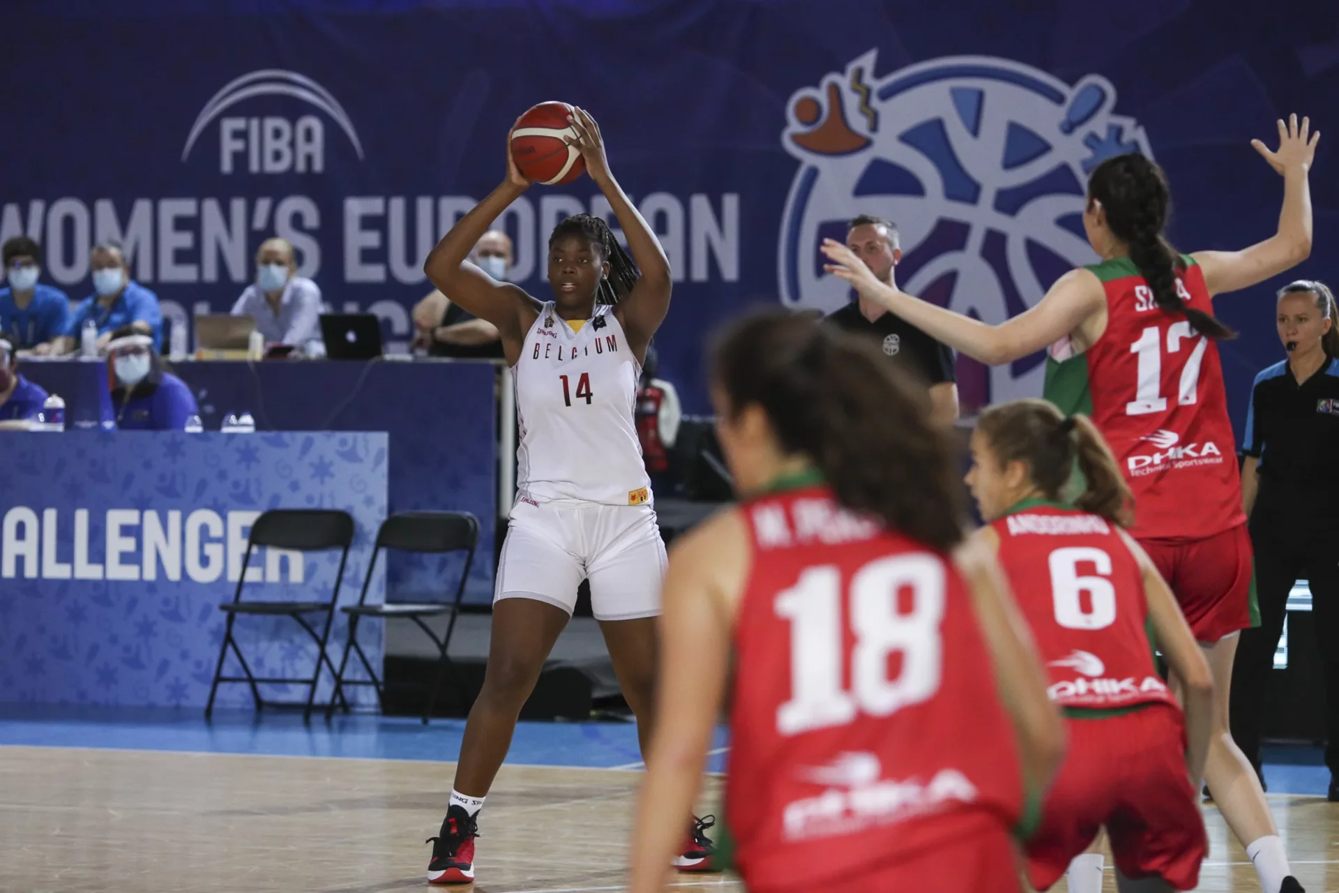 Belgique : Charleroi et Waregem commencent à préparer leur effectif pour la saison prochaine