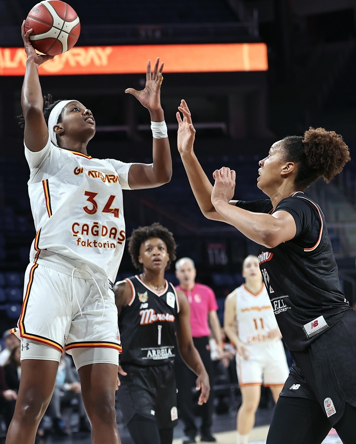 Une ex-Carolomacérienne quitte la Turquie pour partir en Espagne