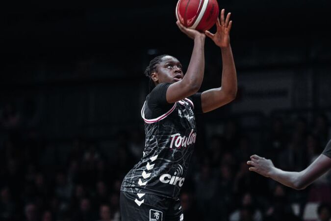 LBWL : Charnay recrute deux jeunes joueuses sur les postes extérieurs !