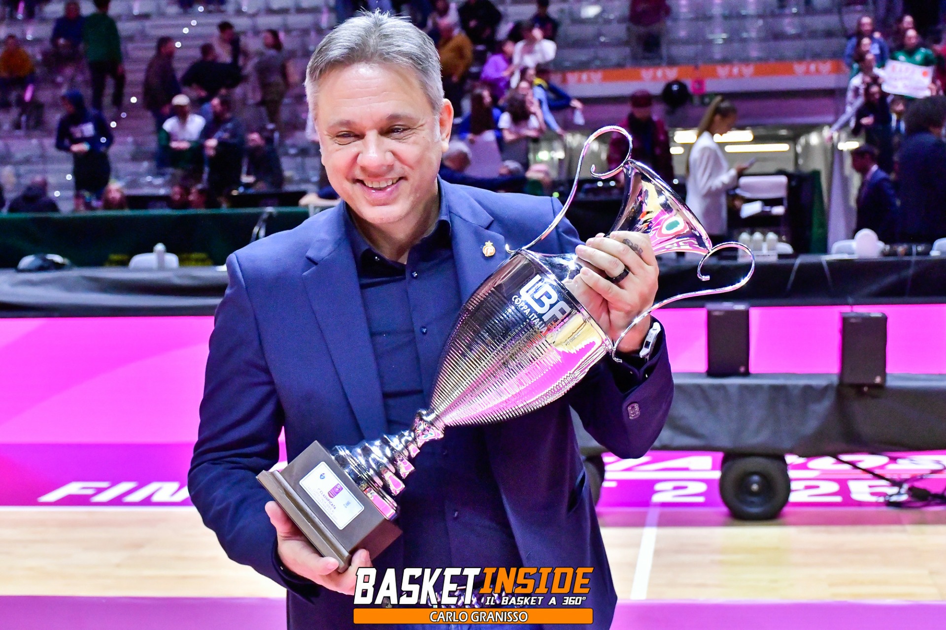 Turquie : Le C. B. K. Mersin laisse partir son coach et prend une grand figure européenne pour lui succéder