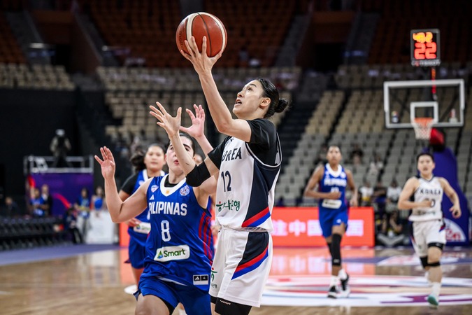 https://www.postup.fr/wp-content/uploads/2025/07/2025_Haeran-LEE_Coree-du-Sud-vs-Philippines_Asia-Cup_phase-finale_source-FIBA.jpg