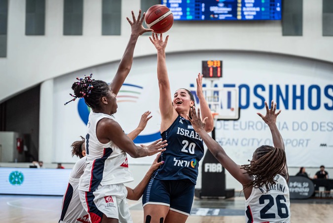 https://www.postup.fr/wp-content/uploads/2025/08/2025_Maya-ZILBERSHLAG-Israel-vs-France_Eurobasket-U20_phase-finale_source-FIBA.jpg