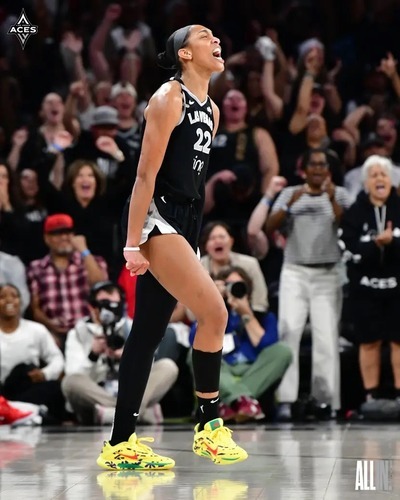 https://www.postup.fr/wp-content/uploads/2025/10/2025_Aja-WILSON_Las-Vegas-vs-Indiana_WNBA_playoffs_source-facebook-officiel-las-vegas-aces.jpeg