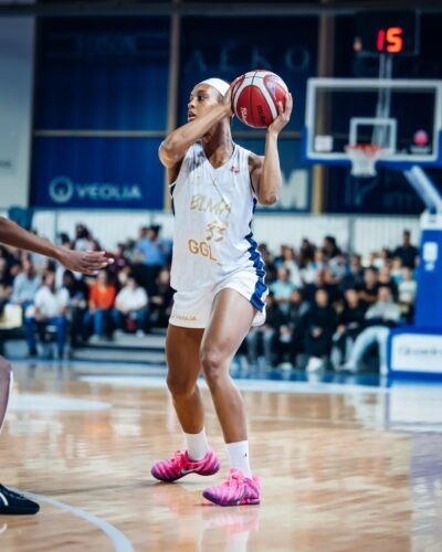 Source MarieCM Photography