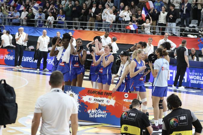 Qualif. Villeurbanne : La France fête sa qualification au Mondial par une victoire !