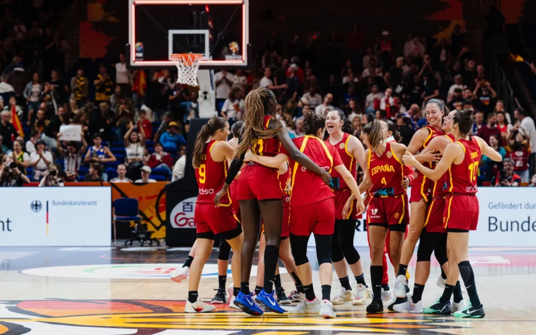 Mondial 2026 : L&rsquo;Espagne surclasse les Opales et rejoint les Américaines en demi