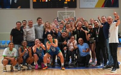 Turquie : Nesibe Aydin revient à hauteur de Botas, le C. B. K. cale à Galatasaray